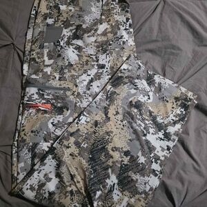 NEW Hunting Sitka Traverse Pant In Optifade Elevated II, Size 44R